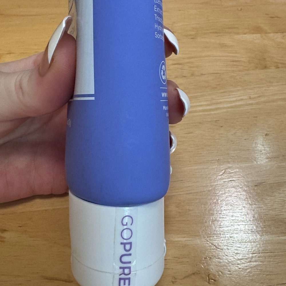 GoPure Body Scrub - Picture 2 of 3